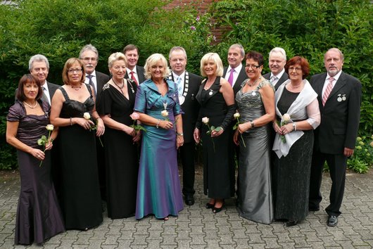 Throngesellschaft 2010/2011