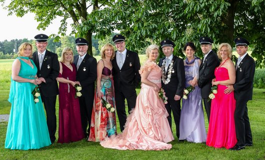 Throngesellschaft 2013/2014